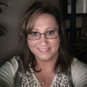 Meet your Posher, Stacy